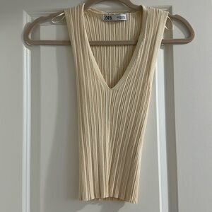 Zara Knit Sleeveless cream top